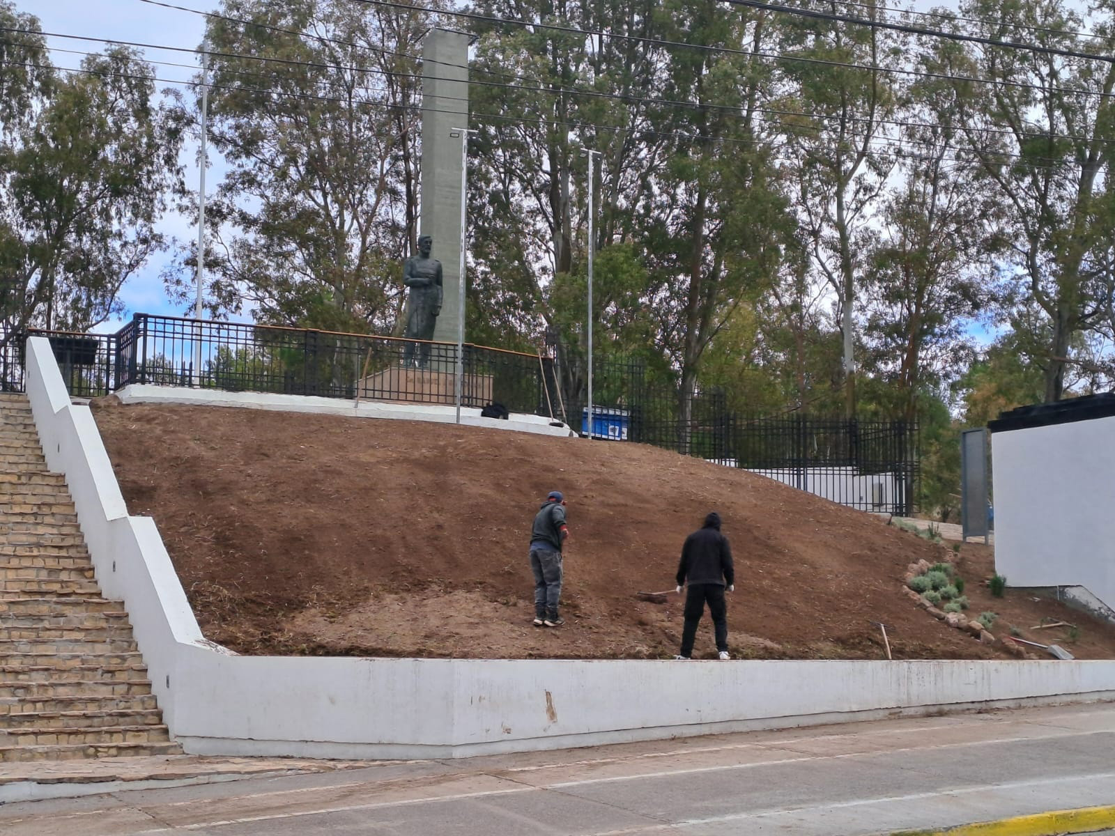 Proyectos Antes Parquización del Monumento a Olascoaga en Neuquén